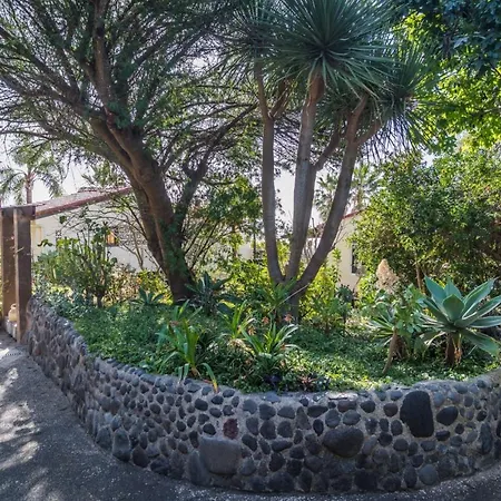Ferienwohnung Finca Monica Apartman